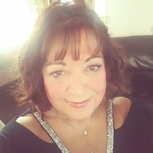 Meet your Posher, Rose